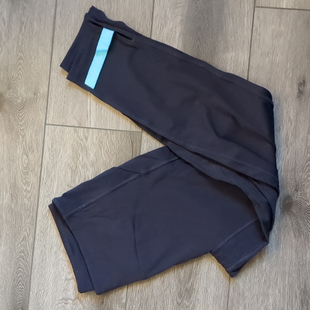 Zyia Active, Navy Strap Deluxe Hi-rise legging, size 8/10